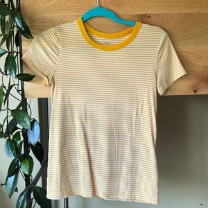 Striped tee shirt.